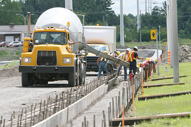 Best Concrete Sidewalk Installation  in Garden City, NY